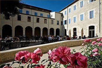 Hotel Hotellerie Notre Dame De Lumieres Goult